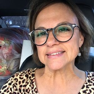 Meet your Posher, Karla